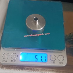 FS RACING 1/8 Shark differential housing 336146, weight measurement on scale showing 51.1g